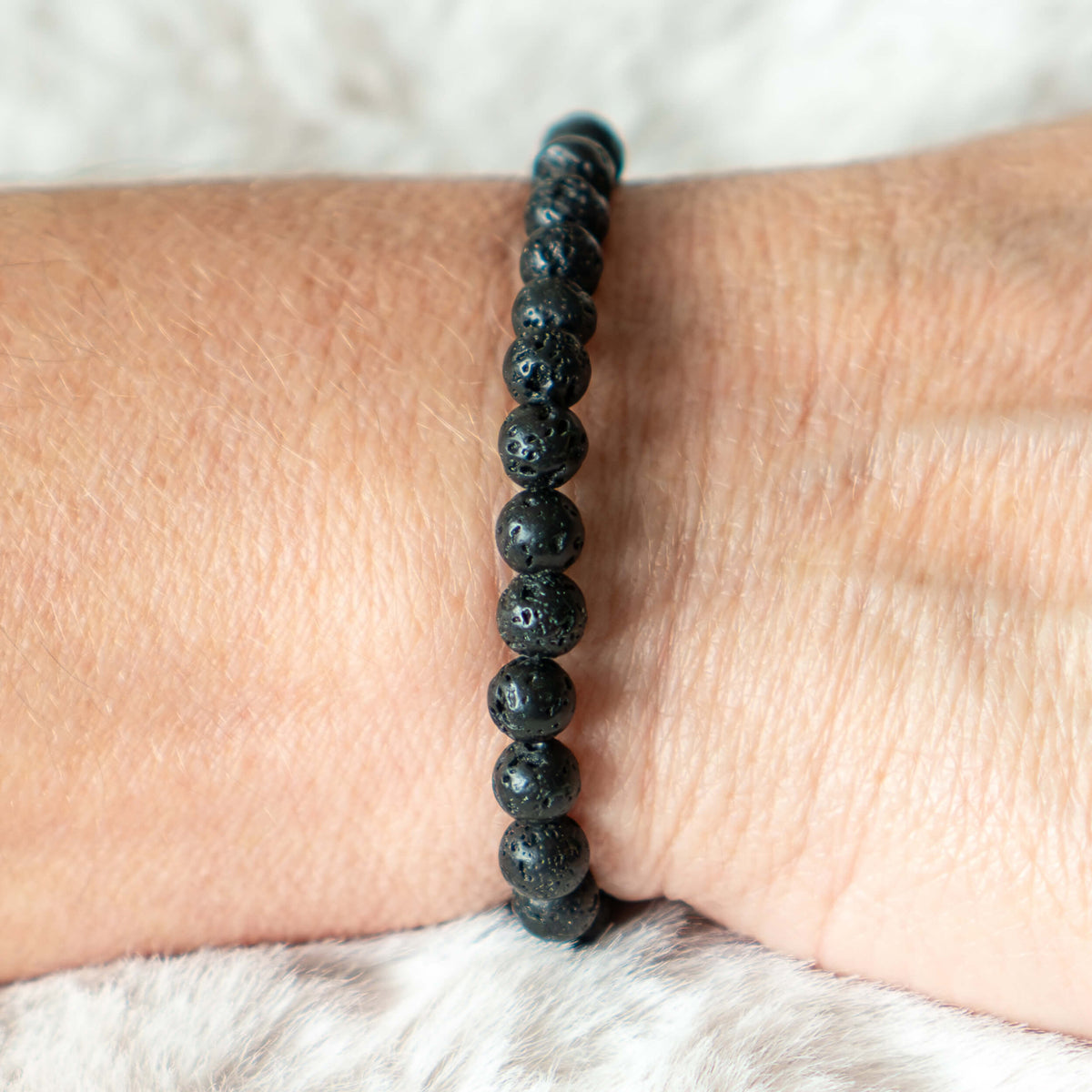 Armband Lavastein schmal