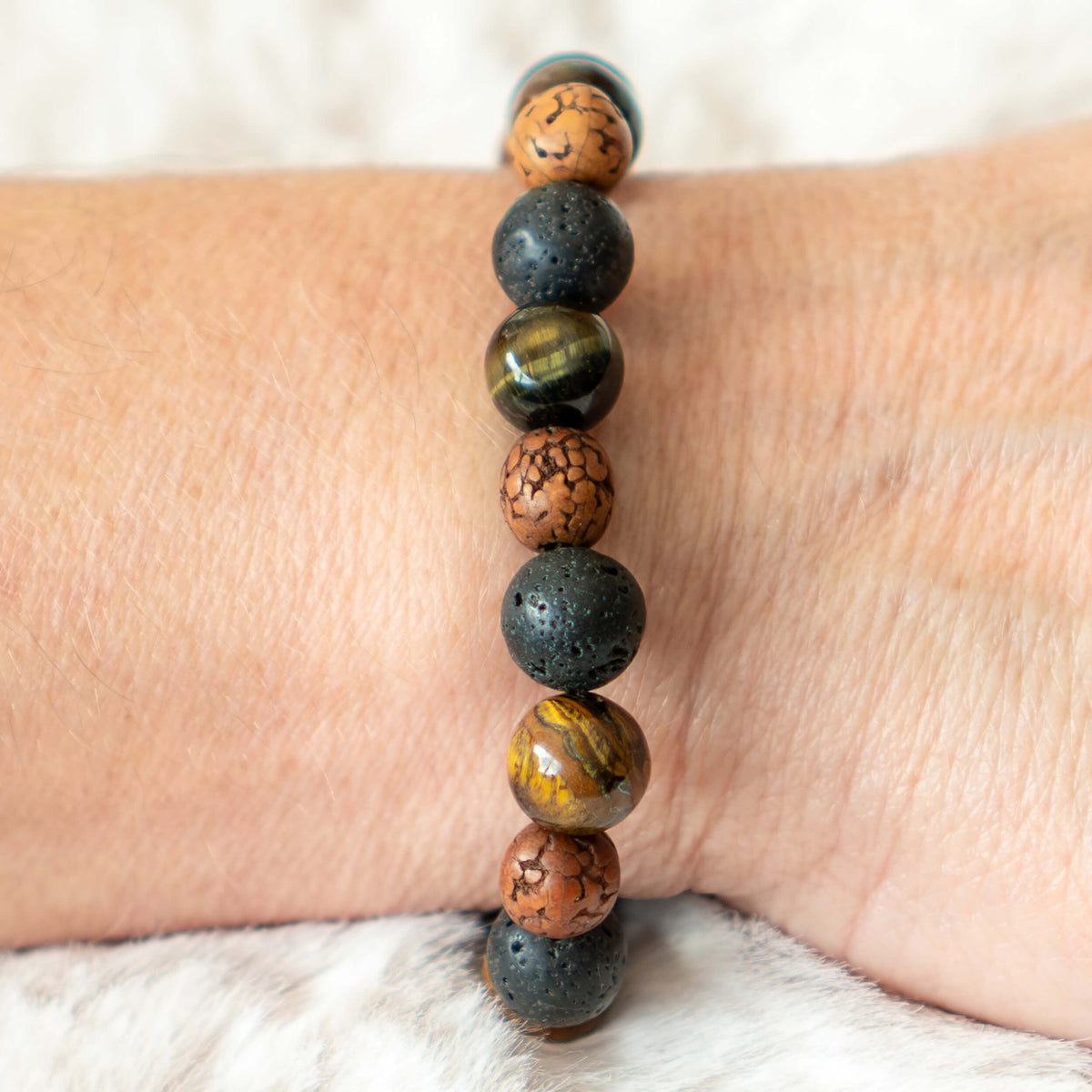 Armband Rudraksha/Tigerauge/Lavastein