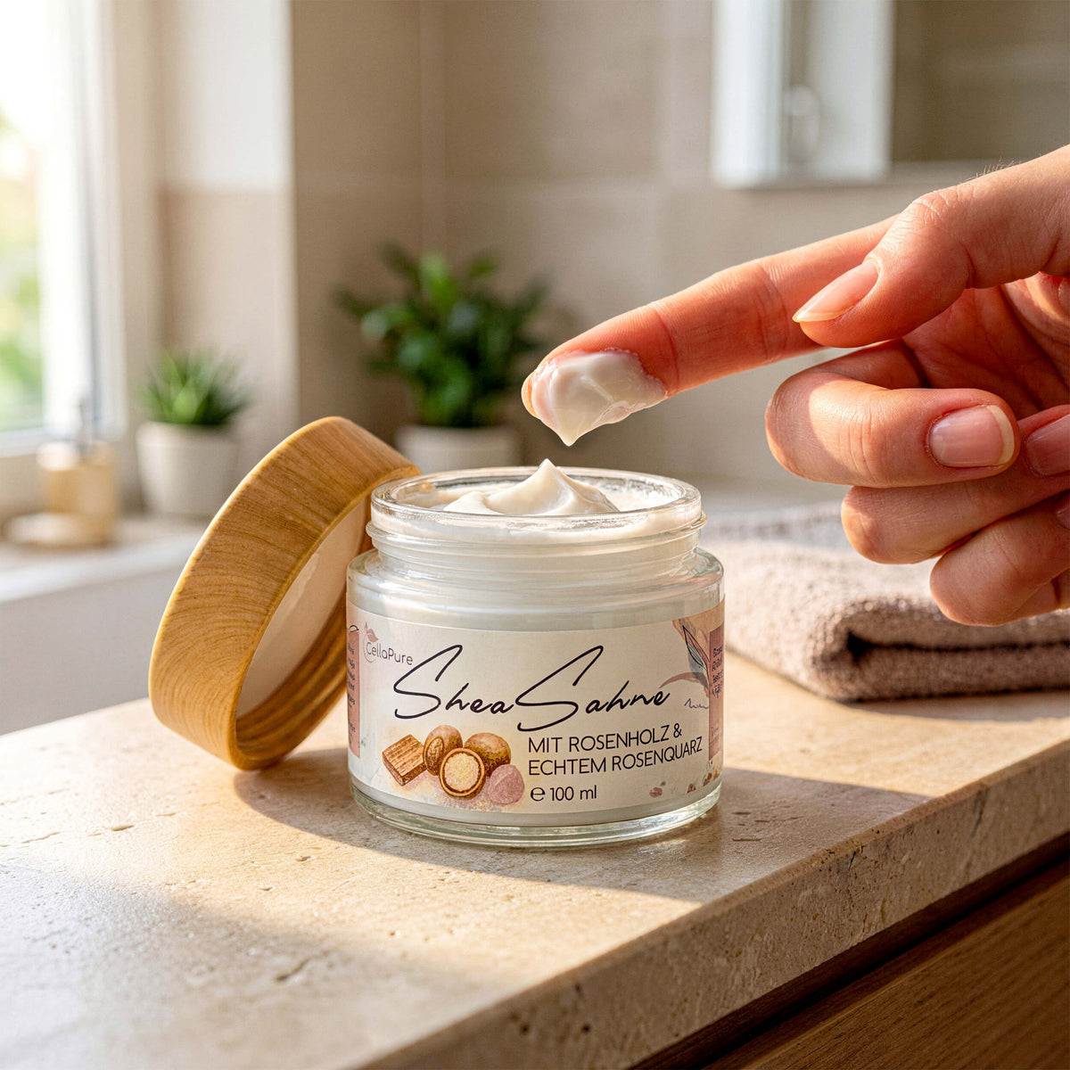 Shea Sahne mit Rosenholz und echtem Rosenquarz