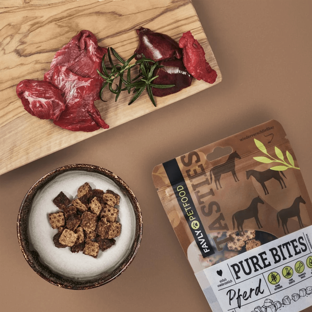 PURE Bites Pferd für Hunde