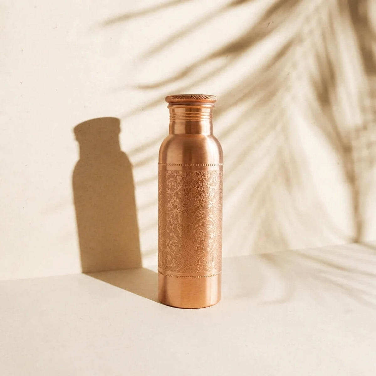 Kupferflasche mit Mandala