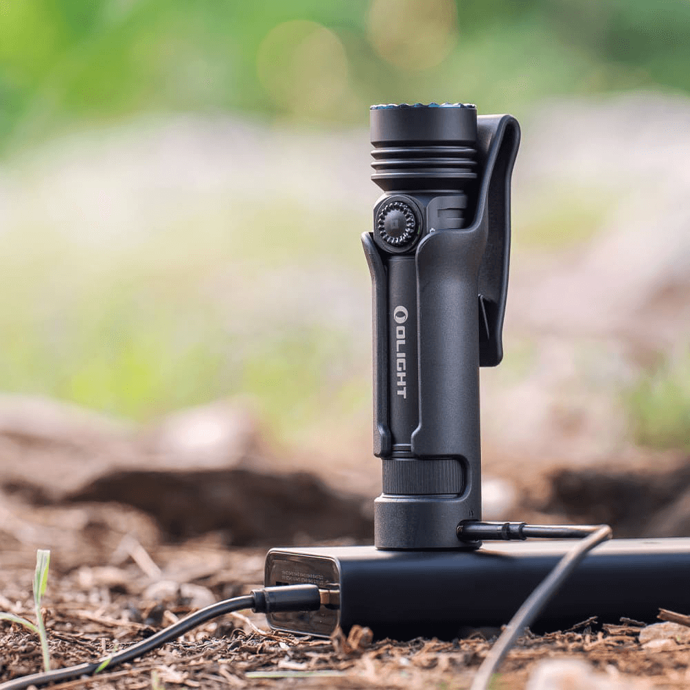 Olight Seeker 4 Pro