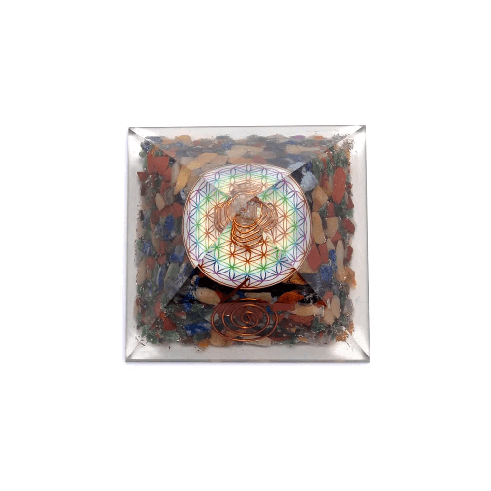 Orgonit Pyramide Chakra Blume des Lebens mit Kristallspitze