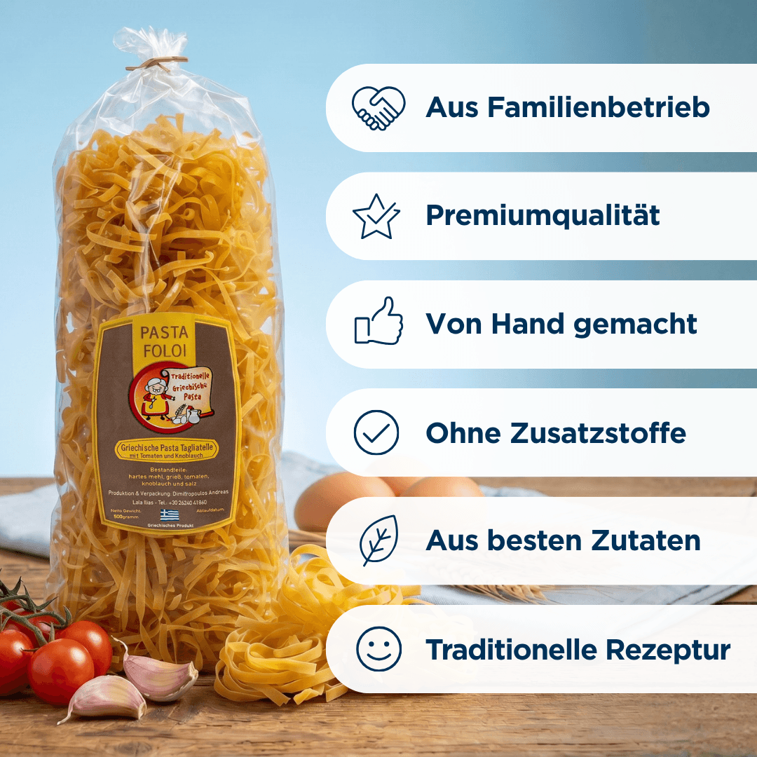 Pasta Foloi Tagliatelle mit Tomaten und Knoblauch